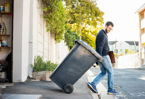 Best Yard Cleanup Services  in Doniphan, MO